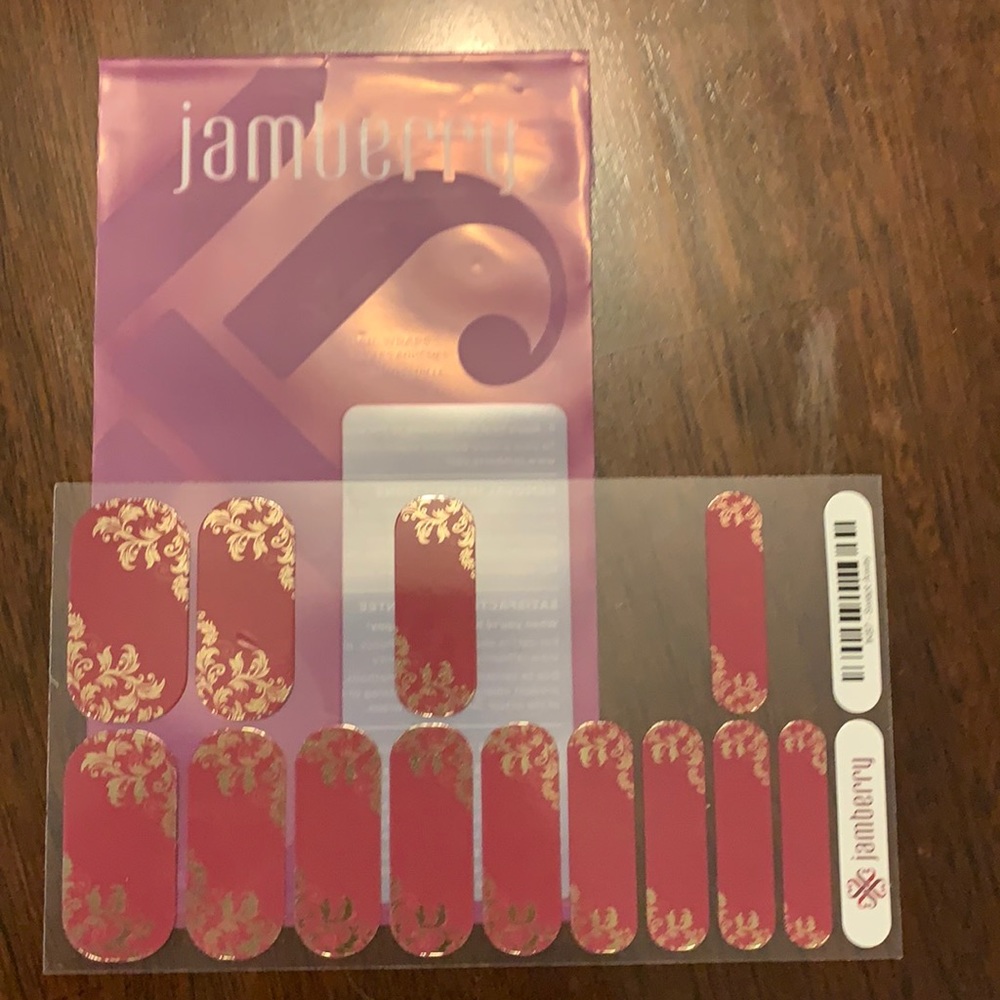 Jamberry “Swept Away” nail wraps